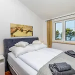 Luxury Penthouse Claudia דירה מאלינסקה