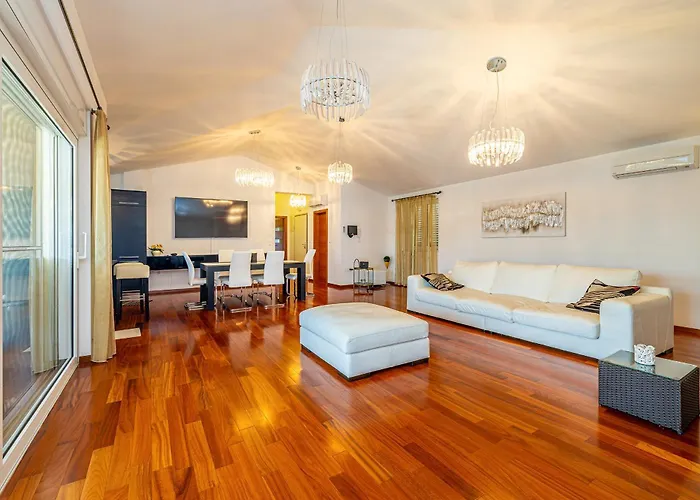 Luxury Penthouse Claudia Appartement