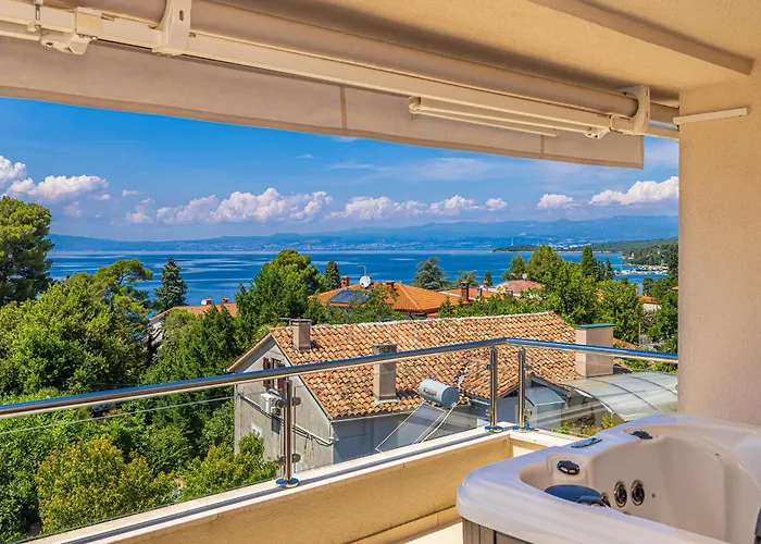 Luxury Penthouse Claudia *