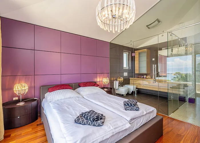 Luxury Penthouse Claudia *